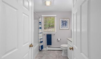17 Will Croft St, Cumberland, RI 02864