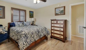 1610 Juno Trl, Astor, FL 32102
