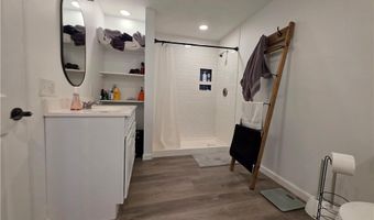 39 Allendale Ave, North Providence, RI 02911