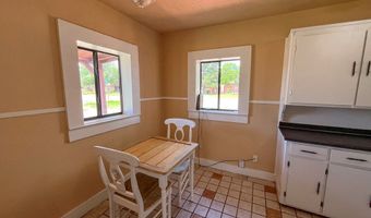 201 E Marfa Ave, Alpine, TX 79830