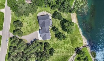 3007 W Lake Jessie Dr SE, Alexandria, MN 56308