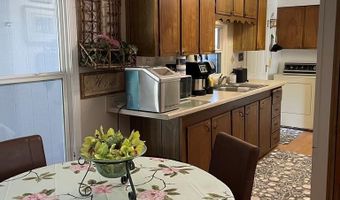 240 E Valley Ave, Challis, ID 83226