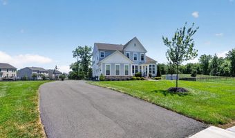 24696 CRESTED BUTTE Ct, Aldie, VA 20105