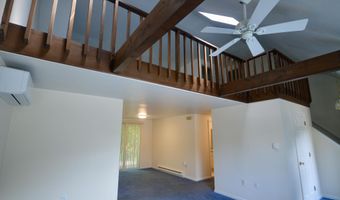 37 Cortland Cir, Bangor, ME 04401