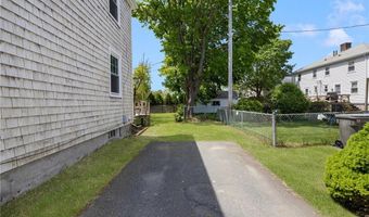 349 Boulevard, Middletown, RI 02842