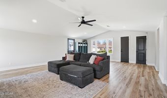 112 E River St, Antwerp, OH 45813