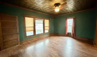 516 SE 10th Ave, Aberdeen, SD 57401