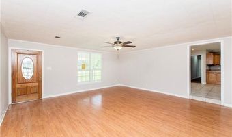 928 S DOGWOOD Dr, Bogalusa, LA 70427