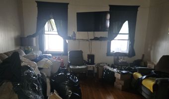 39 Roosevelt St, Bridgeport, CT 06608