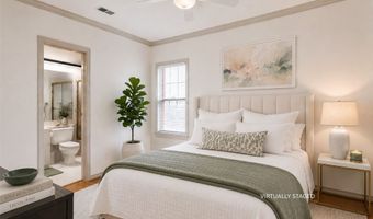 14917 Oaks N Dr, Addison, TX 75254