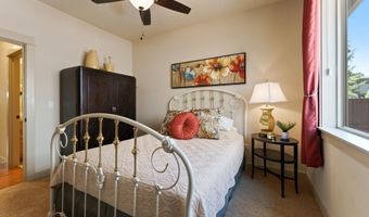 2486 NW Marken St, Bend, OR 97703