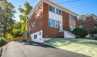 5004 8TH Rd S, Arlington, VA 22204