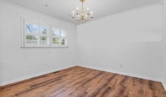107 Barnett Dr, Bishopville, SC 29010