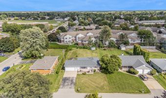 3030 N MORRISON St, Appleton, WI 54911