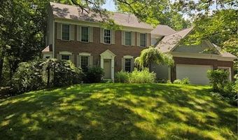 48 Fieldstone Ln, North Kingstown, RI 02874