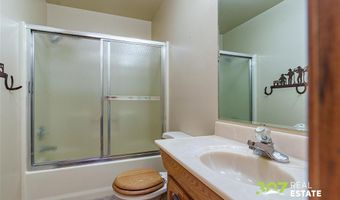 28 Grande View Dr, Cody, WY 82414