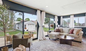 7829 Buckingham Ave, Allen Park, MI 48101