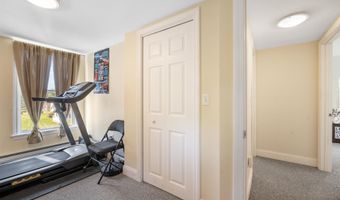 74 Maynesboro St, Berlin, NH 03570