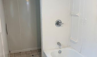 374 Patterson St, Baxley, GA 31513