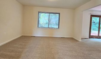 1108 ROCKINGHAM St, Arlington, VA 22205