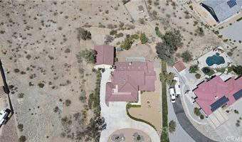 18032 Ohna Rd, Apple Valley, CA 92307