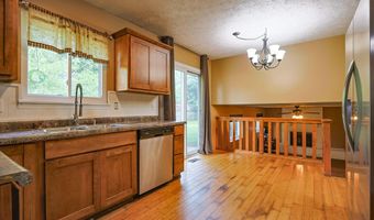 7834 Burr Oak Ct, Indianapolis, IN 46217