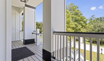 100 Blue Ridge Ct, Bay St. Louis, MS 39520