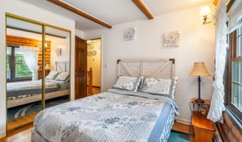 10 Pond Hollow Rd, Alloway, NJ 07461
