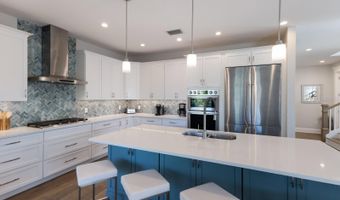 222 WILLOW Ave, Anna Maria, FL 34216