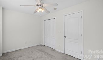 1224 Green Oaks Ln F, Charlotte, NC 28205