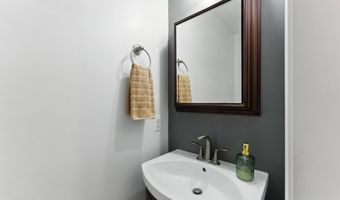 754 PARK Rd NW 4, Washington, DC 20010