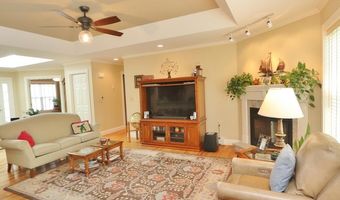 50 Kathryn Ln, Bangor, ME 04401