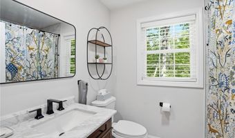 72 Wilbur Rd, Lincoln, RI 02865