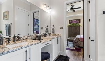 6020 Centark Ct, Alexander, AR 72002