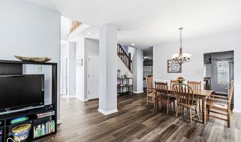 414 Winterwood Dr, Avon, IN 46123