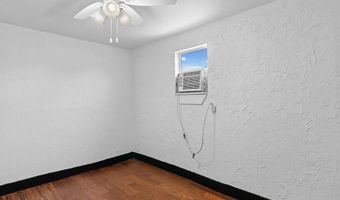 402 E Davis Ave, Alvarado, TX 76009