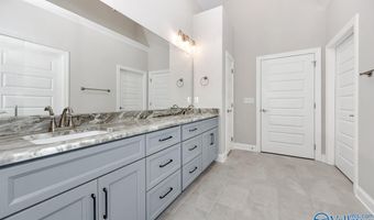 14434 White Creek Trl, Athens, AL 35611