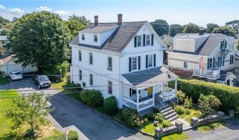 7 Caswell Ave, Newport, RI 02840