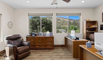 19553 Hidden Glen Rd, Alpine, CA 91901