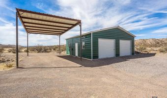 10 Seco Ct, Caballo, NM 87931