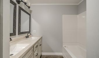 111 N ELM St, Adamsville, TN 38310