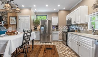 126 HICKORY HILLS Dr, Alabaster, AL 35007