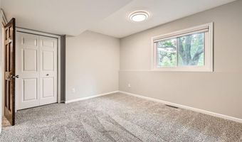 13230 Hannover Ave, Apple Valley, MN 55124