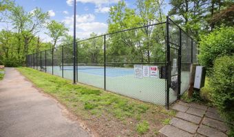 1600 PRESTON Rd, Alexandria, VA 22302