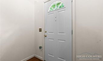 100 Summersweet Dr, Banner Elk, NC 28604