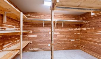 5265 BEAR HOLLOW Ln, Amissville, VA 20106