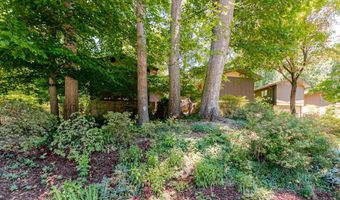 4221 ELIZABETH Ln, Annandale, VA 22003