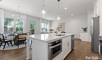 2600 Mason Cir A, Charlotte, NC 28205