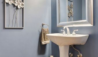 710 Sprucetree Ln, Algonquin, IL 60102