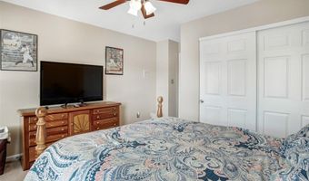 420 April Oaks Ct, Ballwin, MO 63021